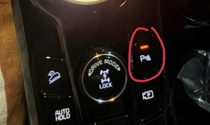 Sao cảm biến của Kia Sportage lại tự tắt khi qua tốc độ 30 kmh?