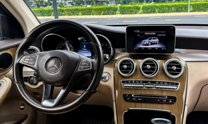 Vô lăng GLC bị kêu khi đánh lái là lỗi  gì?