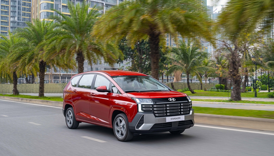 Hyundai Stargazer nâng cấp mới tại Việt Nam: Hai phiên bản, khởi điểm từ 569 triệu đồng
