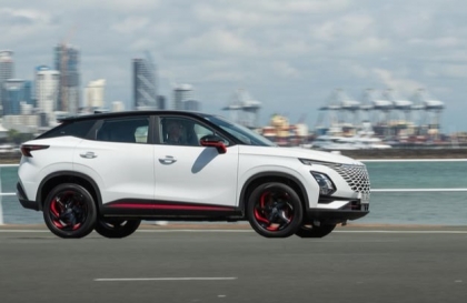 Omoda C5 bị mùi khét từ khoang máy có sao không?