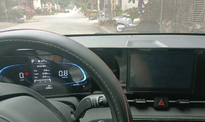 Màn hình Hyundai Accent không lên thì khắc phục thế nào?