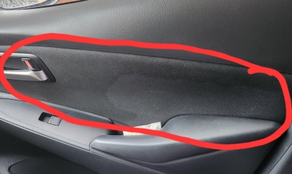 Nên xử lý Mazda 2 bị ngấm nước vào trong cửa thế nào?