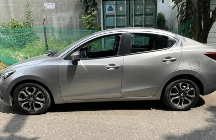 Sao xe Mazda2 không nổ máy được thế này?