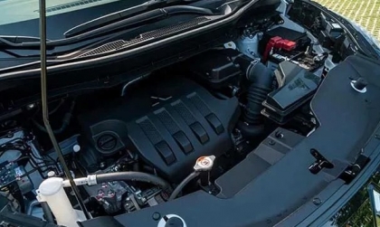Xin hỏi về vấn đề đổ nước làm mát cho Mitsubishi Xpander