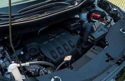 Xin hỏi về vấn đề đổ nước làm mát cho Mitsubishi Xpander