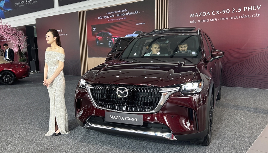 Mazda CX-90: Bước nhảy vọt đưa Mazda thoát bóng