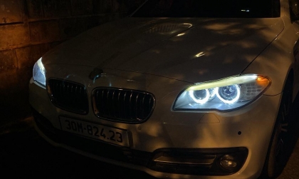 Xin thỉnh giáo vấn đề đèn của BMW 520 với ạ
