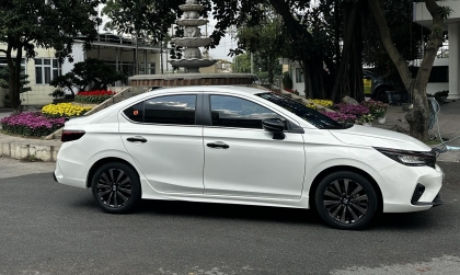 Lốp xe Honda City có phải đang bị lỗi gì hay không ạ?