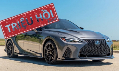 Triệu hồi Lexus IS do lỗi bơm nhiên liệu