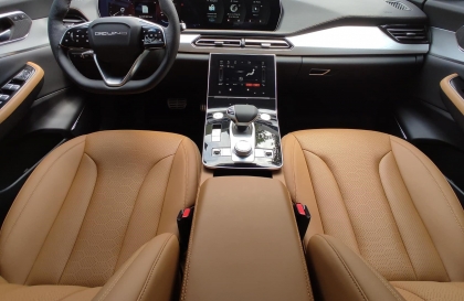 Có phải yên ngựa xe Beijing X7 bị ọp ẹp quá không?