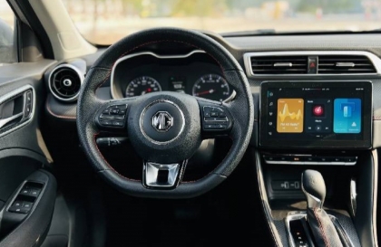 Sao MG ZS của em kêu máy lạnh to sau khi đi hơn 100km thế ạ?