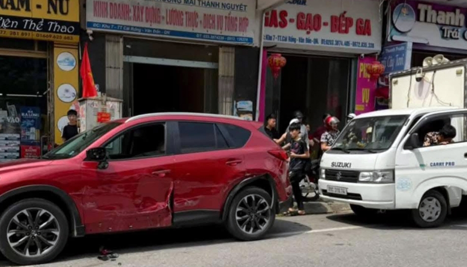 Ảnh TNGT: Mải miết 