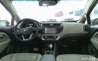 Kia Rio vào số bị nặng là lỗi gì thế bác bác?