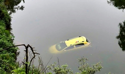 Clip TNGT: Đầu hè, chị chủ đã cho 