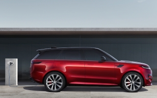 Range Rover Sport 2026 chính thức gia nhập thị trường Việt Nam: Đẩy mạnh cấu hình điện hóa
