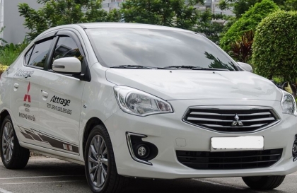 Mitsu Attrage bị hỏng motor kính cửa bên phụ thì phải xử lý sao?