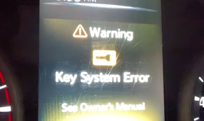 Đồng hồ Nissan Navara báo thế này là sao các bác?
