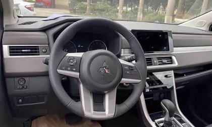 Các cao nhân giải đáp giúp em vấn đề loa của Xpander với