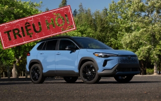 Triệu hồi Toyota Corolla Cross Hybrid do lỗi ADAS