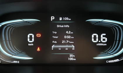 Xe Kia Carens tốn xăng thế này có lỗi gì không?