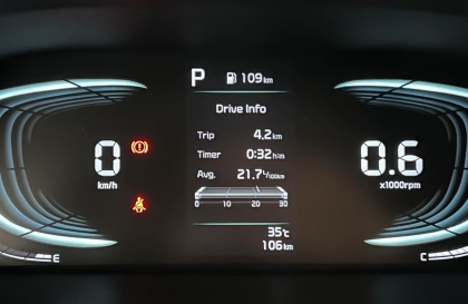 Xe Kia Carens tốn xăng thế này có lỗi gì không?