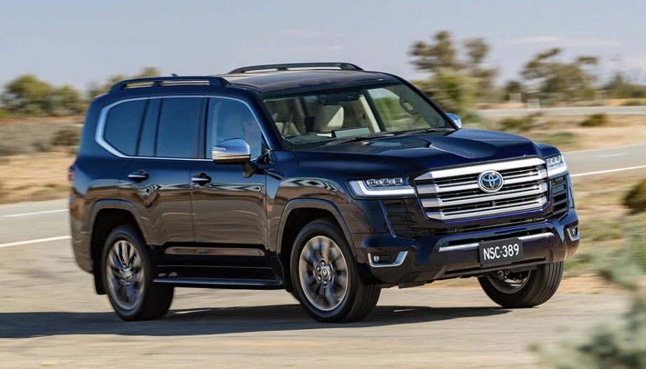 Toyota Land Cruiser 300 Hybrid chuẩn bị có mặt tại Việt Nam?
