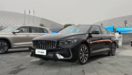 Geely Preface i-HEV có mặt: 3,98L/100km khởi điểm từ 416 triệu đồng