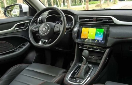 Làm sao xử lý lỗi đài FM của Mg Zs bị kêu xè xè?
