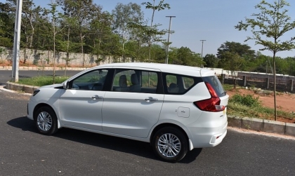 Suzuki Ertiga bị rung lắc phía sau là vấn đề gì thế?