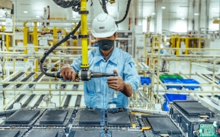 Xu hướng xe điện phát triển, nhìn về tương lai môi trường (P.2): Các hãng xe tại Việt Nam đang giải bài toán tái chế pin điện như thế nào?
