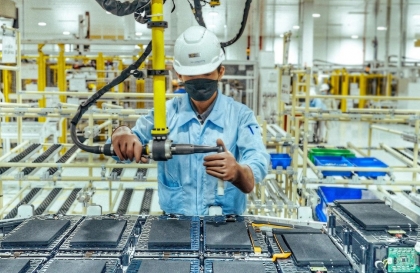 Xu hướng xe điện phát triển, nhìn về tương lai môi trường (P.2): Các hãng xe tại Việt Nam đang giải bài toán tái chế pin điện như thế nào?