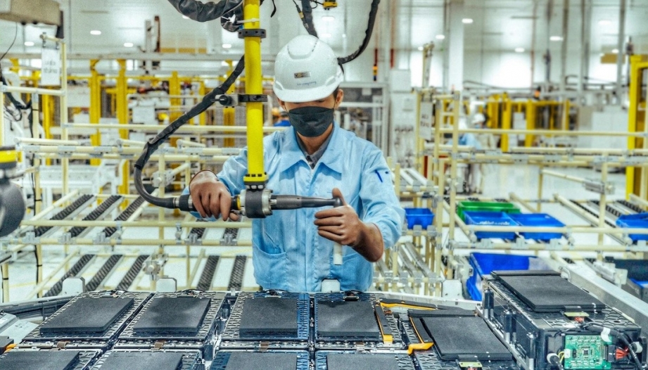 Xu hướng xe điện phát triển, nhìn về tương lai môi trường (P.2): Các hãng xe tại Việt Nam đang giải bài toán tái chế pin điện như thế nào?