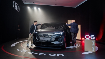 Bộ Tài Chính: Đề xuất tiếp tục miễn lệ phí trước bạ ô tô điện chạy pin đến hết năm 2030