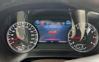 Vinfast Lux Sa thi thoảng báo lỗi này do nguyên nhân gì ạ?