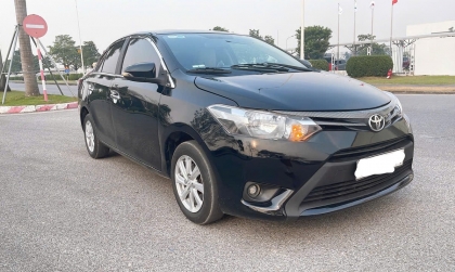 Đèn của Toyota Vios sao không tự tắt khi tắt máy?