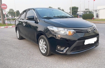 Đèn của Toyota Vios sao không tự tắt khi tắt máy?