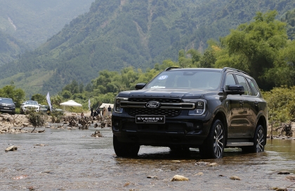 Ford Everest mới: Bạn thích Ecoboost 2.3, Diesel 2.0 4x4 hay thực dụng với 2.0 Active?