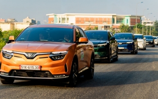 Sở hữu SUV điện cỡ D “dễ thở” nhờ lãi suất 5%: Chủ xe VinFast VF 8 thảnh thơi tận hưởng đặc quyền “nuôi xe 0 đồng”