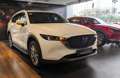 Mazda CX-8 bổ sung phiên bản mới,