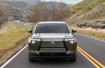 Lexus ra mắt mẫu SUV chạy điện có 3 hàng ghế đầu tiên - chiếc Lexus TZ