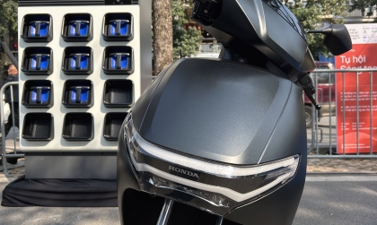 Thế giới 2 bánh: Honda Việt Nam ra mắt hệ thống tủ đổi pin xe máy điện vào đầu tháng 6