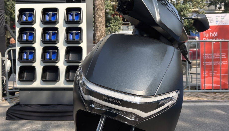 Thế giới 2 bánh: Honda Việt Nam ra mắt hệ thống tủ đổi pin xe máy điện vào đầu tháng 6