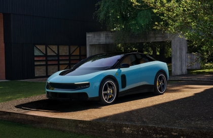 Ferrari chính thức ra mắt Luce - mẫu coupé 4 cửa chạy điện đầu tiên