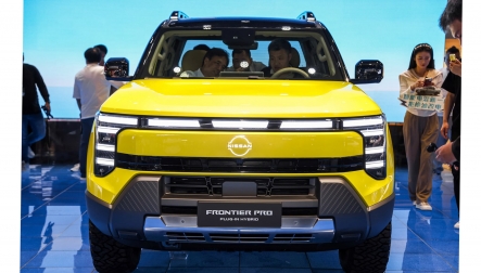 Nissan chính thức ra mắt Navara PHEV tại Philippines