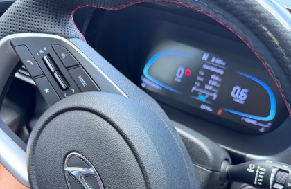 Các bác chỉ giáo giúp lỗi Hyundai Stargazer khi khởi động