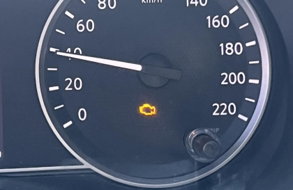 Nissan Almera đổ xăng e10 bị cá vàng có sao không anh em?