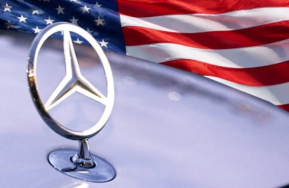 Mercedes-Benz đột nhiên dính
