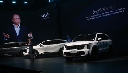 Thaco Auto công bố giá bán cặp đôi crossover hybrid KIA Sportage và KIA Sorento