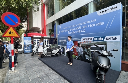 Honda và tham vọng số 1 về xe máy điện tại Việt Nam: Áp lực từ kẻ đến sau