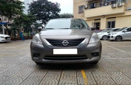 Khoang máy Nissan Sunny kêu rít thì hỏng ở đâu?